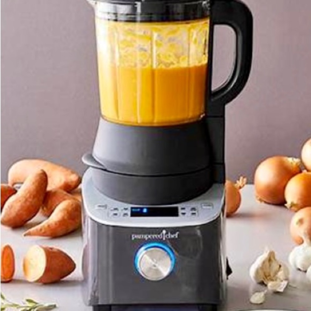 Pampered Chef Deluxe Cooking Blender